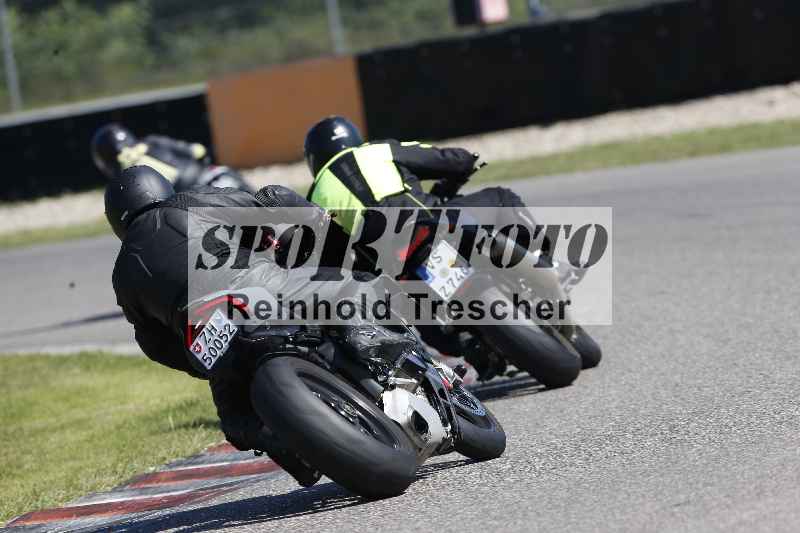 /Archiv-2025/43 08.08.2025 Discover the Bike ADR/Bike 2 gelb/backside